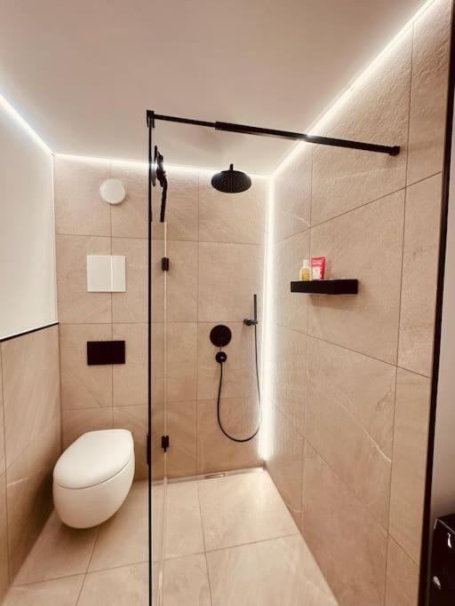 2 Zimmer Apartment Sindelfingen Boeblingen Calw Aidlingen Dış mekan fotoğraf